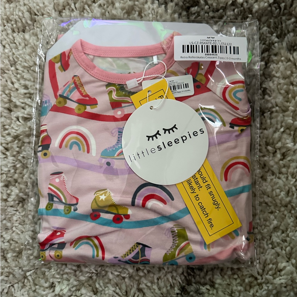 Little Sleepies Retro Roller crescent zippy 0-3 months NEW